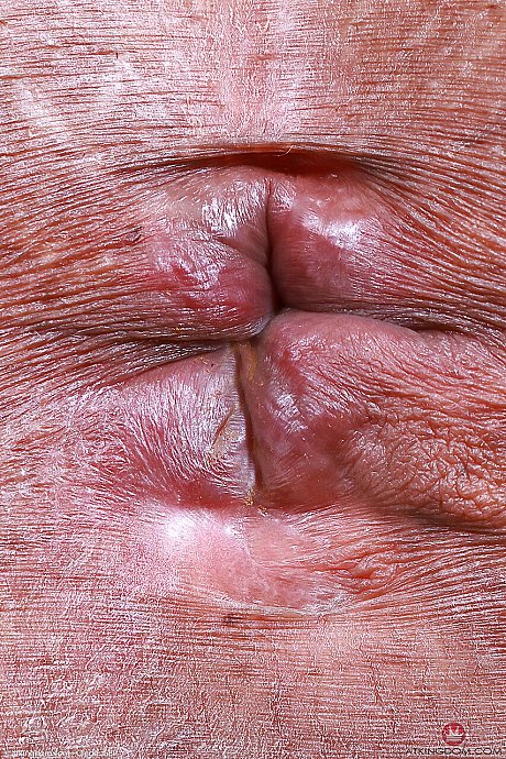 Ebony teenie Skyla Sun displays her unprotected feet while showing her bald cunt - Image 21 of 21  in Big Clit category   featuring Skyla Sun 