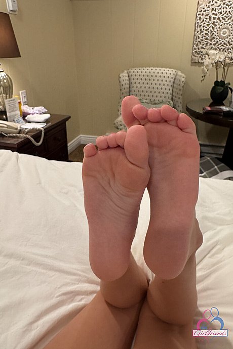 ATK Galleria performed by Summer Renee Porn Pics - Image 21 of 21  in Babe category   featuring Summer Renee 