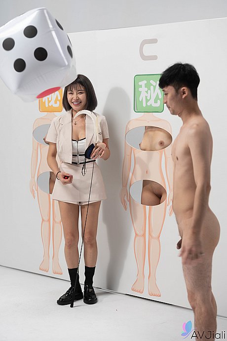 Breathtaking asian models get stripped and hammered during an adult game show - Image 13 of 20  in Skirt category   featuring Li Er 