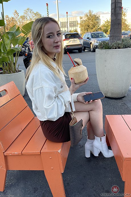 Petite teen Maria Kazi exposing her tasty feet and holes up close - Image 20 of 21  in Teen category   featuring Maria Kazi 