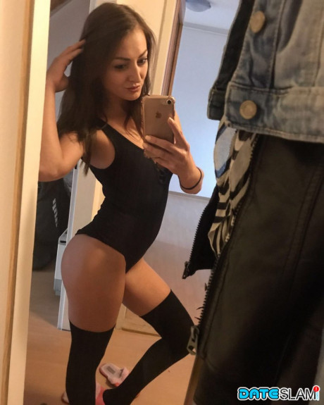 Hot solo bitch girl girl takes mirror selfies to add to her dating profile - #247652