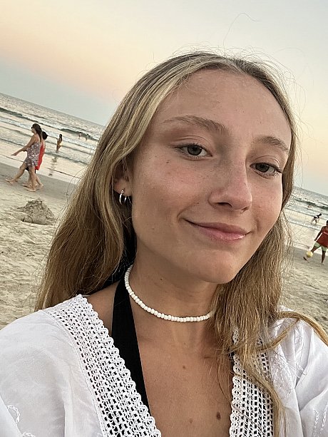 OnlyFans Estell Aily featuring Estell Aily Hot Pics - Image 17 of 20  in Model category  