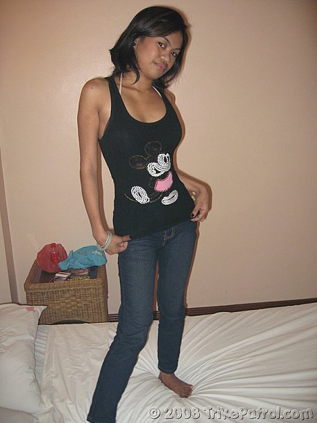 Adorable Filipina Kaye La Guardia strips and poses naked in a hotel room - Image 3 of 21  in Amateur category   featuring Kaye La Guardia 