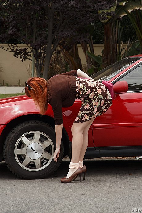 Shameless ginger head Penelope Lynn flashing her juicy titties and undies in public - Image 2 of 12  in Pussy category   featuring Penelope Lynn 