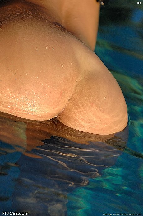 Beguiling MILF Zoe unveils her enormous breasts and bubble behind in the pool - Image 13 of 20  in Outdoor category   featuring Zoe Britton 