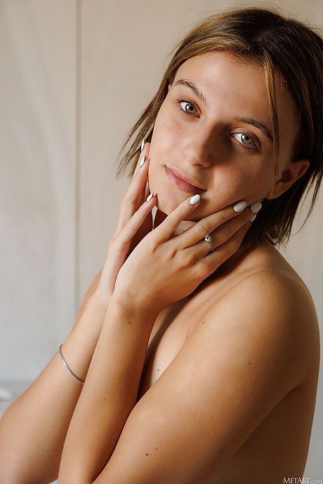 Met Art featuring Zoelie naked Pictures - Gallery #7997