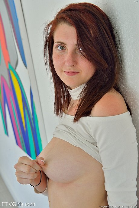 Amateur ginger head Lexi fucking her asshole with a monster glass dildo on the sofa - Image 3 of 20  in Masturbation category   featuring Lexi 