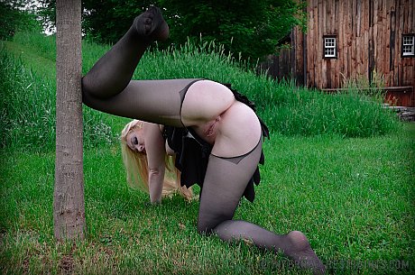 Blondy female Delirious Hunter is restrained in a variety of ways - Image 5 of 14  in Close Up category   featuring Delirious Hunter 