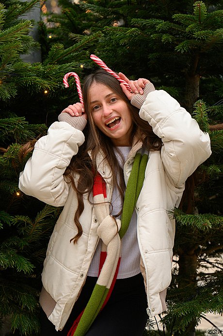 Amateur babe Irina Dyvyn slowly exposes her booty and poses in a scarf only - Image 3 of 12  in Outdoor category   featuring Irina Dyvyn 