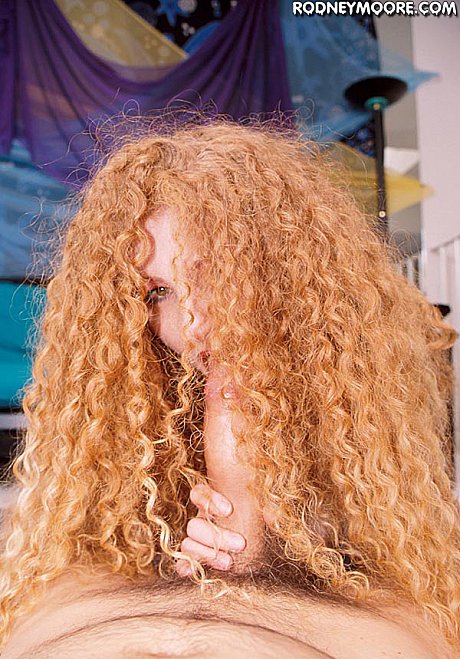 Curly-haired amateur Annie Body poses nude before giving a lovely lovely blowjob - Image 8 of 20  in Pussy category   featuring Annie Body 