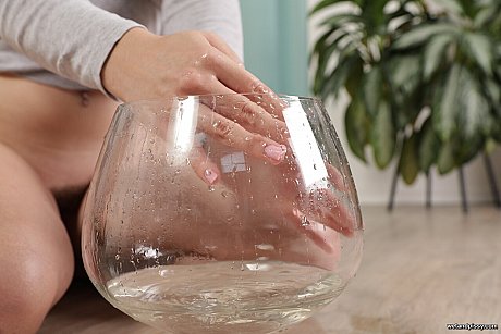 Wet And Pissy Doll Sunflowers - Image 11 of 21  in Pussy category   featuring Doll Sunflowers 