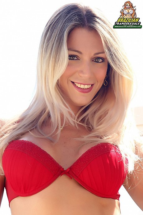 Brazilian Transsexuals starring Rafaella Carneiro Hot Photos - Image 5 of 16  in Shemale category  