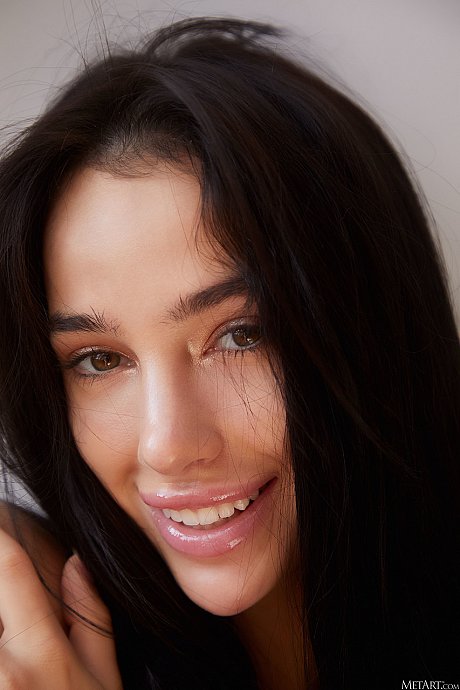 Met Art performed by Kama Oxi Hot Photos - Image 21 of 21  in Model category   featuring Kama Oxi 
