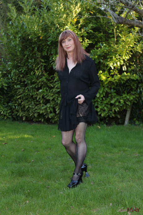 Lucimay loves to get her transsexual dick out when she is outdoors - #330972