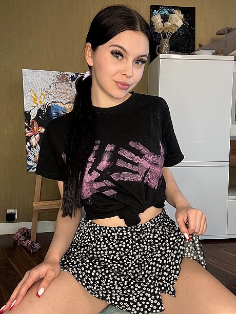 OnlyFans Emma Kitten featuring Emma Kitten Hot Pics - Image 16 of 17  in Model category   featuring Emma Kitten 