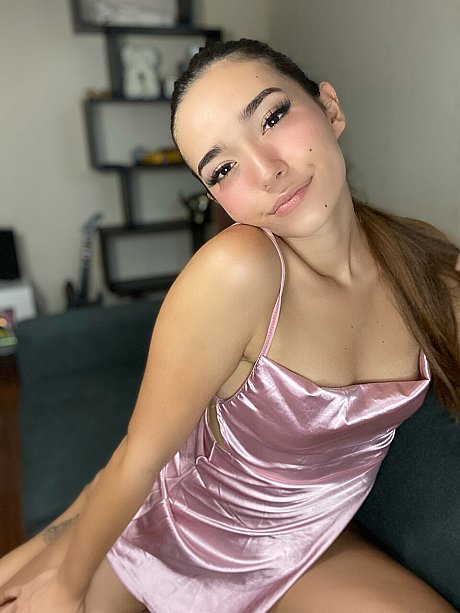 OnlyFans Samlypuff performed by Samly Puff Porn Photos - Image 17 of 20  in Model category   featuring Samly Puff 