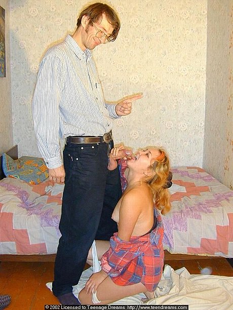 Young Dreams undressed Pics - Image 6 of 21  in Close Up category  