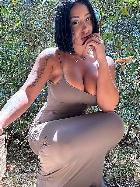 OnlyFans Leyla Amari performed by Leyla Amari Hot Pics - Image 3 of 20  in Model category   featuring Leyla Amari 