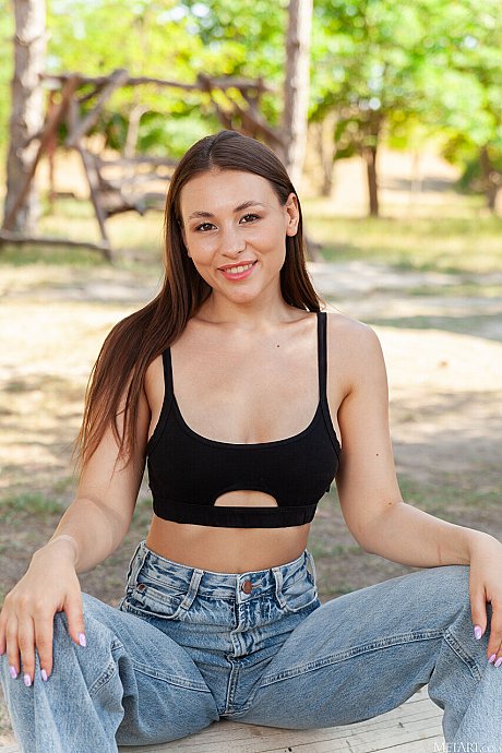 Met Art performed by Sumiko nude Photos - Image 5 of 21  in Amateur category   featuring Sumiko 