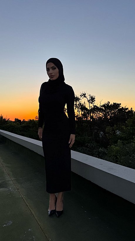 OnlyFans Leila Onyx XXX Gallery - Image 3 of 20  in Model category  