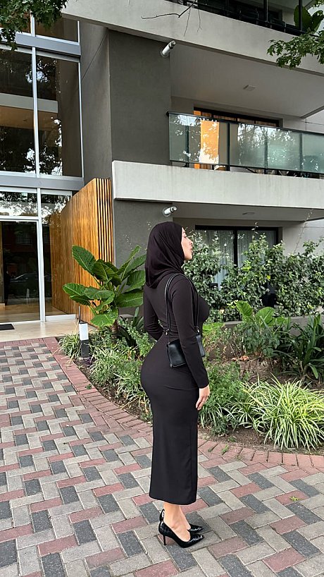 OnlyFans Leila Onyx XXX Gallery - Image 9 of 20  in Model category  