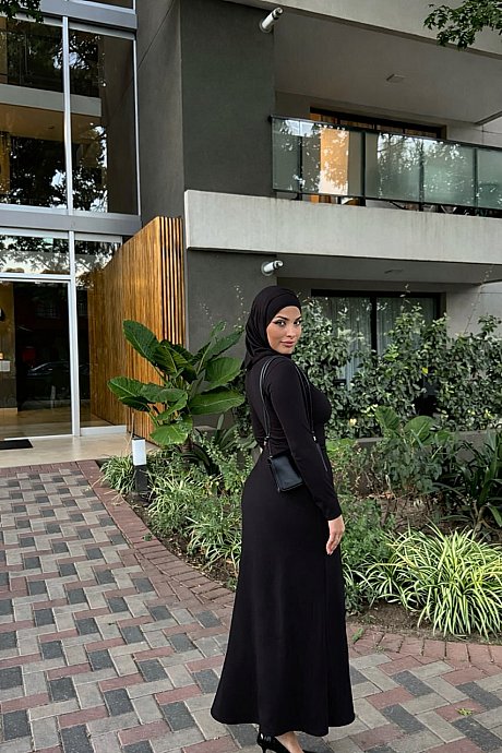 OnlyFans Leila Onyx XXX Gallery - Image 18 of 20  in Model category  