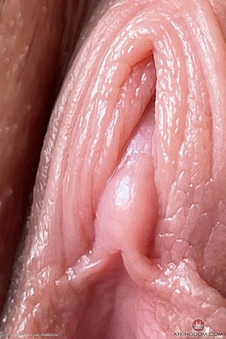 Teenie Lily Adams shows her feet & her muff with a tampon in outdoor closeups - Image 16 of 21  in Pussy category   featuring Lily Adams 