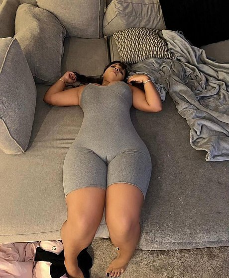 OnlyFans babe Codly Plays exposes her large boobies & butt in her compilation - Image 10 of 10  in Nipples category  