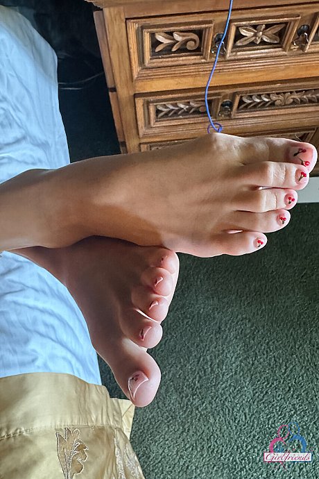 ATK Girlfriends Sex Photos - Image 15 of 21  in Amateur category   featuring Summer Renee