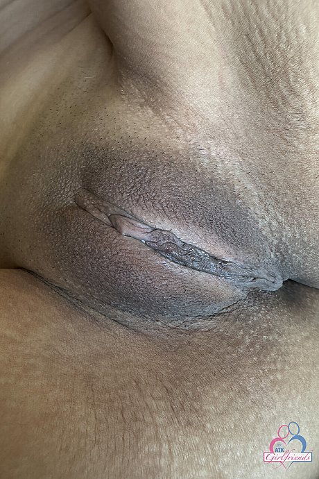 ATK Girlfriends naked Pictures - Image 18 of 21  in Pussy category   featuring kate legend 