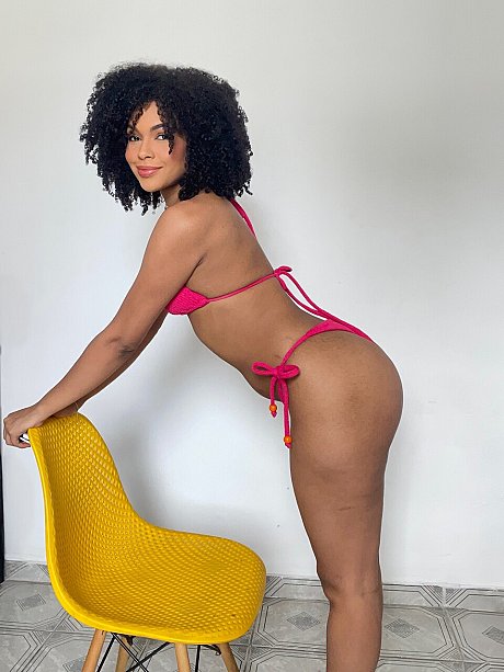 OnlyFans Lisa Brazilian Babe Lisa Brazilian Babe - Image 9 of 20  in Model category   featuring Lisa Brazilian Babe 