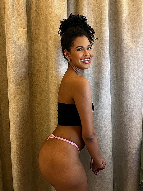 OnlyFans Lisa Brazilian Babe Lisa Brazilian Babe - Image 10 of 20  in Model category   featuring Lisa Brazilian Babe 