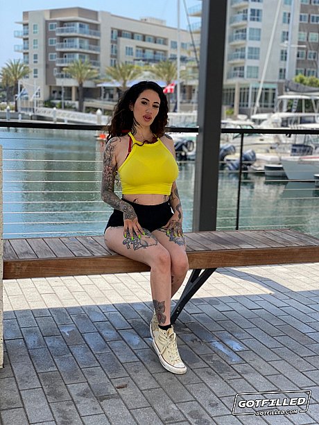 Curvy Arab babe Arabelle Raphael treats a humongous schlong to a hardcore anal ride - Image 1 of 20  in Ass category   featuring Arabelle Raphael 