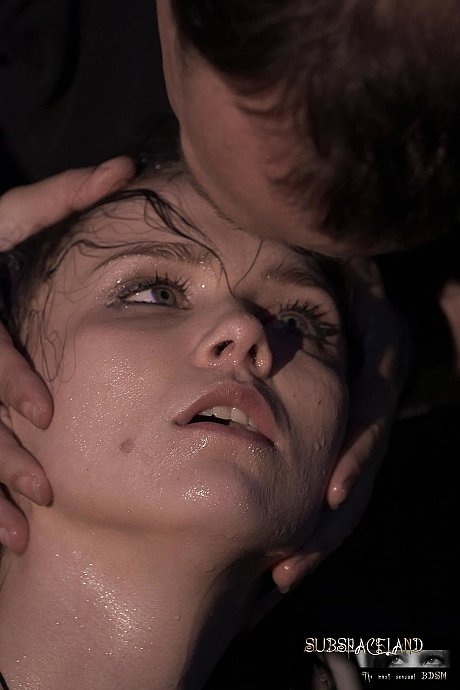 Undressed brunette Ally Style is roasted over a fire during BDSM training - Gallery #36534