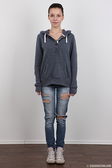 Fresh teenie brunette peels away her jeans and bra to stand in her birthday suit - Image 2 of 20  in Babe category   featuring Linda 