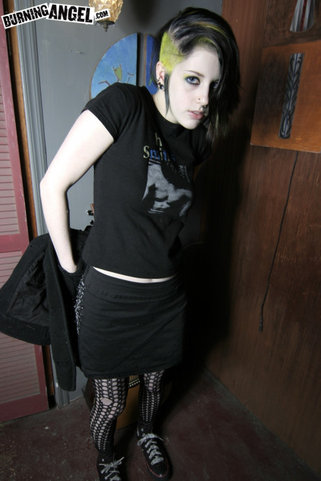 Goth misfit Rubella loses her clothes to display her soft body and perky titties - #825066