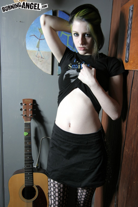 Goth misfit Rubella loses her clothes to display her soft body and perky titties - #825067