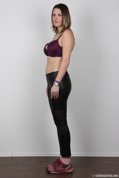 Amateur model Liliana loses her clothing one item at a time until she's naked - #1204004