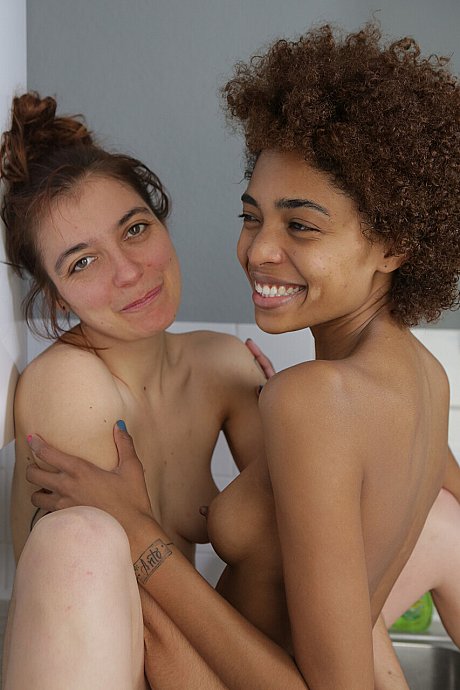 Ersties featuring Flora, Luna Porn XXX - Image 17 of 21  in Lesbian category   featuring Luna Corazon, Flora 