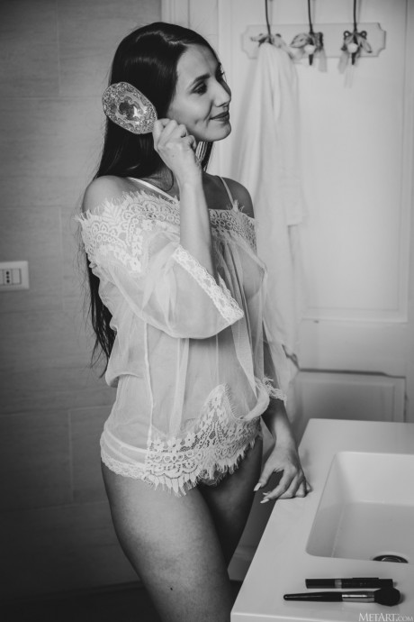 Met Art performed by Vanessa Angel naked Photos - #1532598