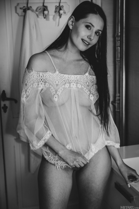 Met Art performed by Vanessa Angel naked Photos - #1532599