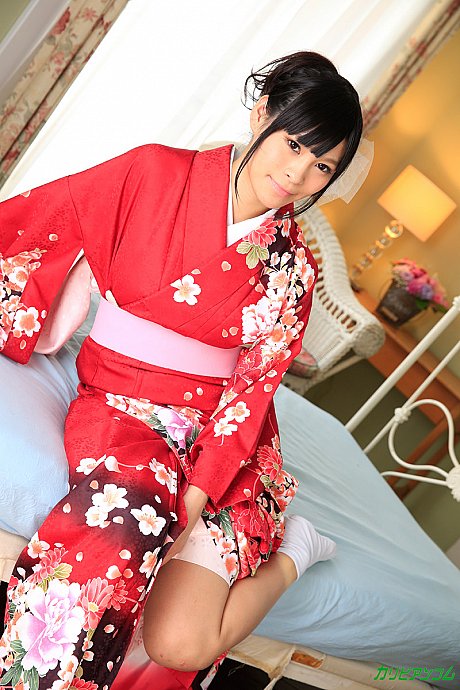 Japanese bitch GF lady Ann gets her furry twat creampied in a slutty 3 on 1 foursome - Image 2 of 20  in Cumshot category   featuring Kyoko Maki 