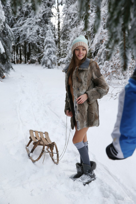 Slender glamorous babe Clover teasing naked outdoors in the snow - #638651