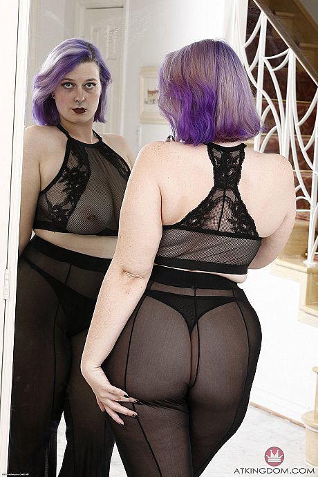 Chubby American Nyx Night shows her giant boobies butt and furry vagina in a solo - Image 2 of 21  in Pussy category   featuring Nyx Night 