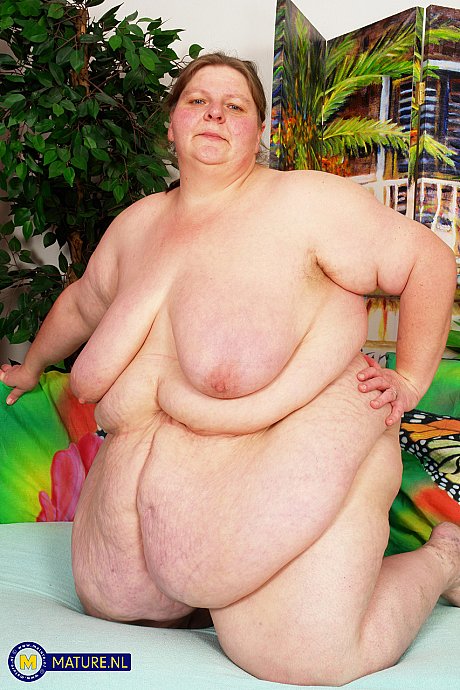 Old SSBBW Antonia C struggles to masturbate with her monstrous dildo - Image 5 of 20  in Amateur category   featuring Antonia C 