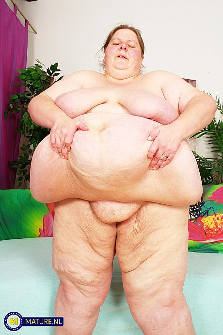 Old SSBBW Antonia C struggles to masturbate with her monstrous dildo - Image 7 of 20  in Amateur category   featuring Antonia C 