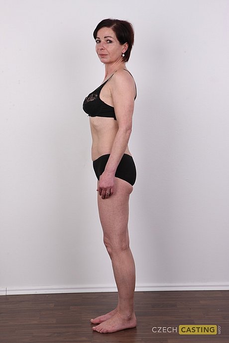 Older bitch chick does away with all of her clothing and boots to get raw nude - Image 8 of 20  in Pussy category   featuring Drahomira 