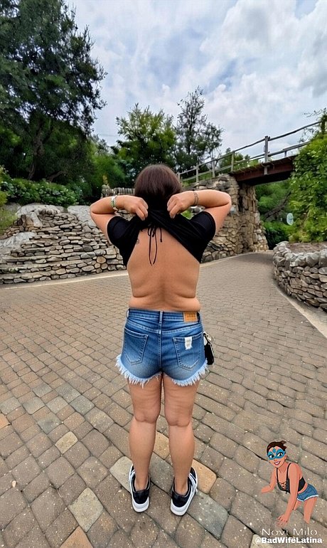 OnlyFans Bad ex-wife hispanic performed by Novi Milo naked Images - Image 9 of 10  in Ass category   featuring Novi Milo 