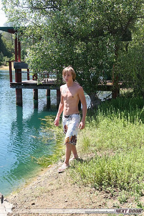 Amateur gay with amazing abs Skyler flaunts his monstrous meat outdoors - Image 13 of 20  in Gay category  