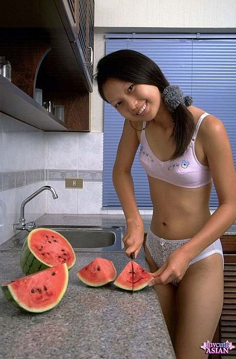 Petite oriental bitch gf lady spreads her tight cunt after eating watermelon - Image 2 of 16  in Spreading category   featuring Lin Si Yee 